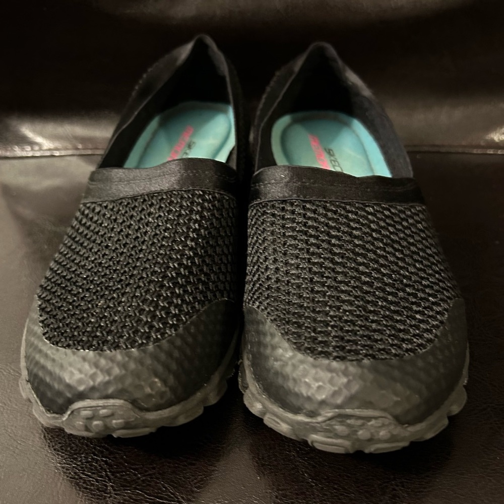 Women’s Skechers